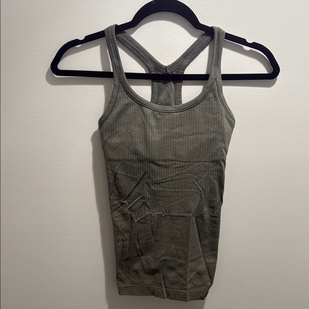 Lululemon Athletica Green Ribbed Fitted Sleeveless Tank Top